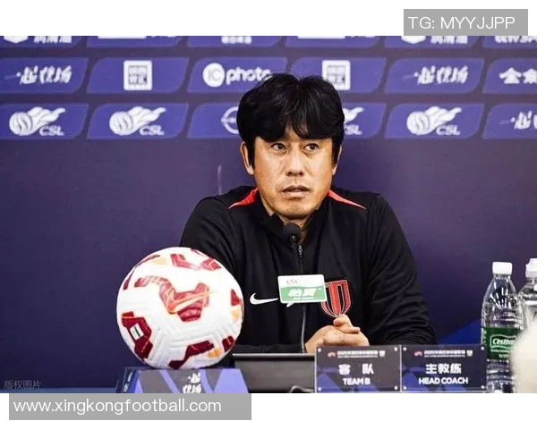 徐正源暂停与蓉城续约或将重返K联赛引发关注